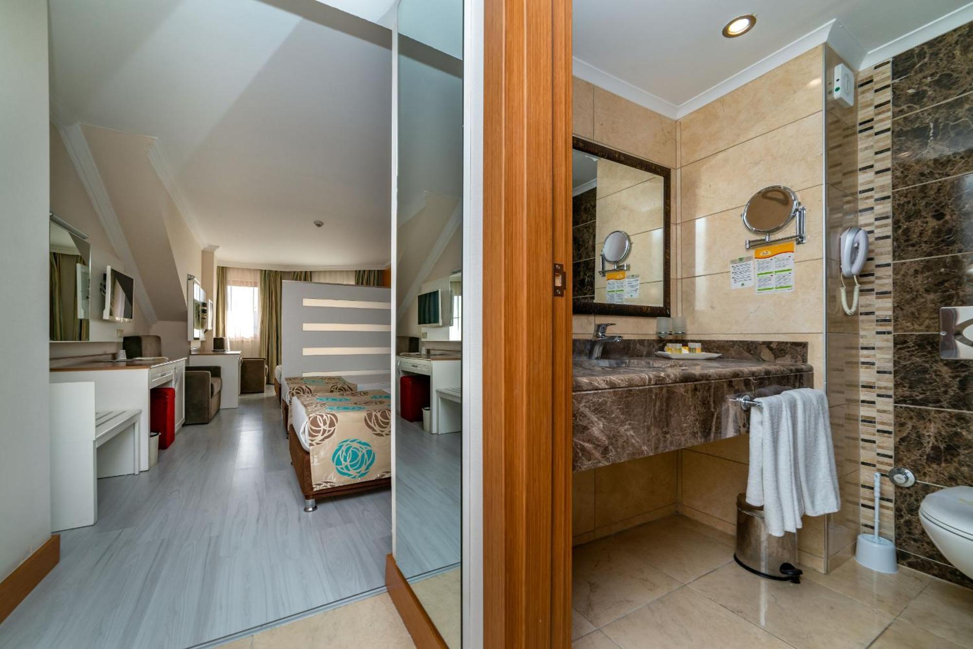 Family Suite,1710651678:JPEG