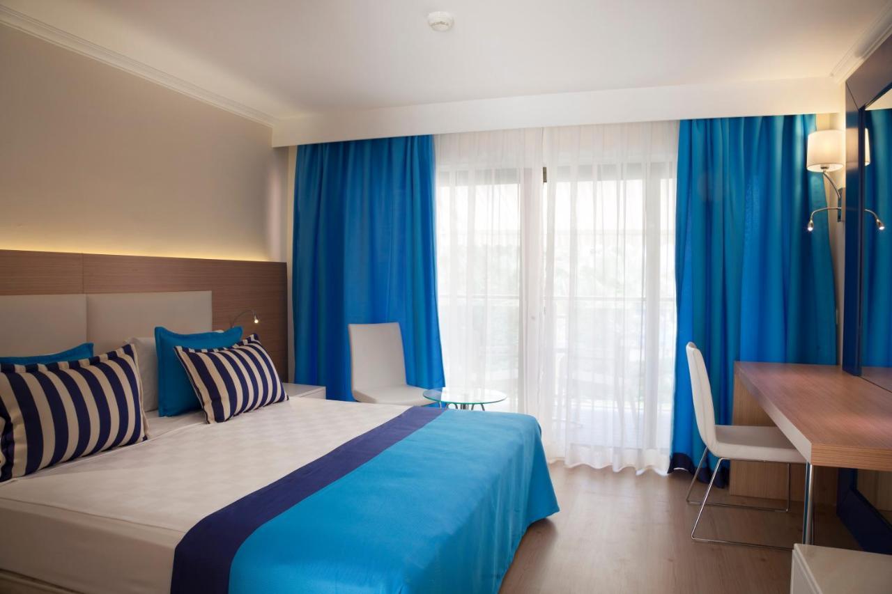 Doppelzimmer mit Balkon
