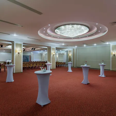 Lago Hotel-2