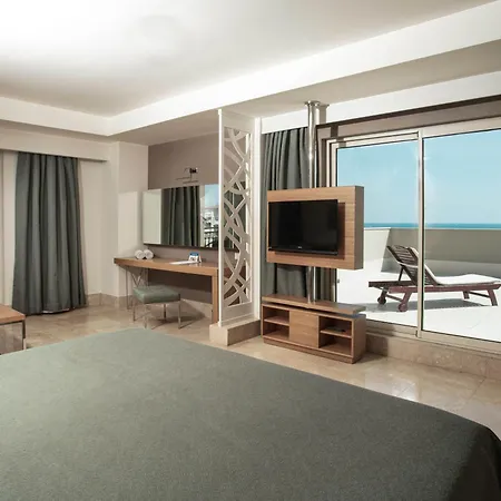 Paloma Oceana-2